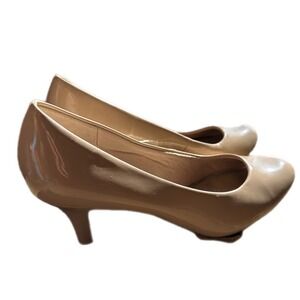 LifeStride Soft System Patent Nude Pumps‎ Heels Women's Size 8